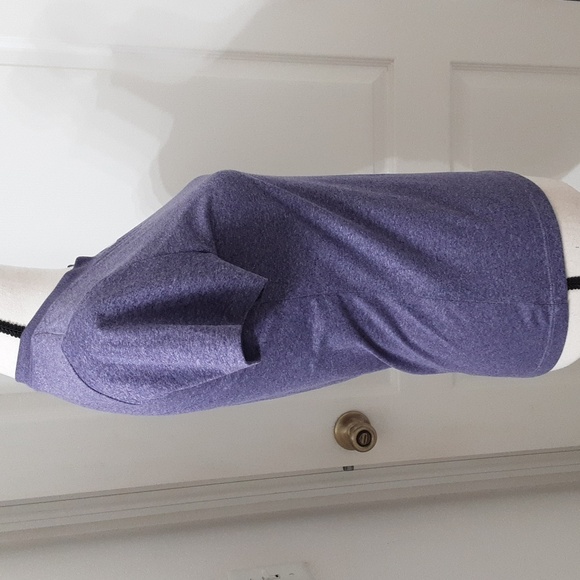 Nike Size XS "The Nike Tee" Dri-Fit, Heathered Purple, Short Sleeve T Shirt, EUC - Picture 5 of 11